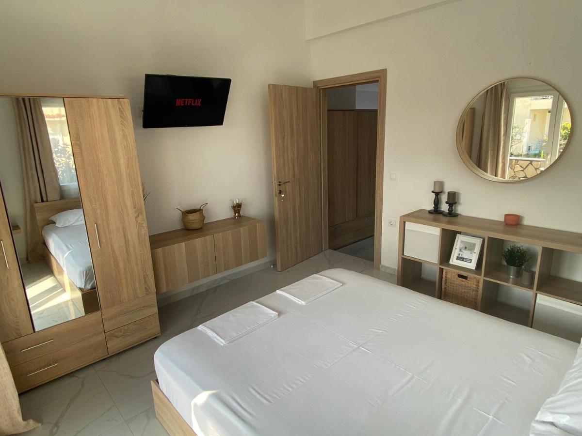 sofia guesthouse Nea Skioni Eksteriør billede