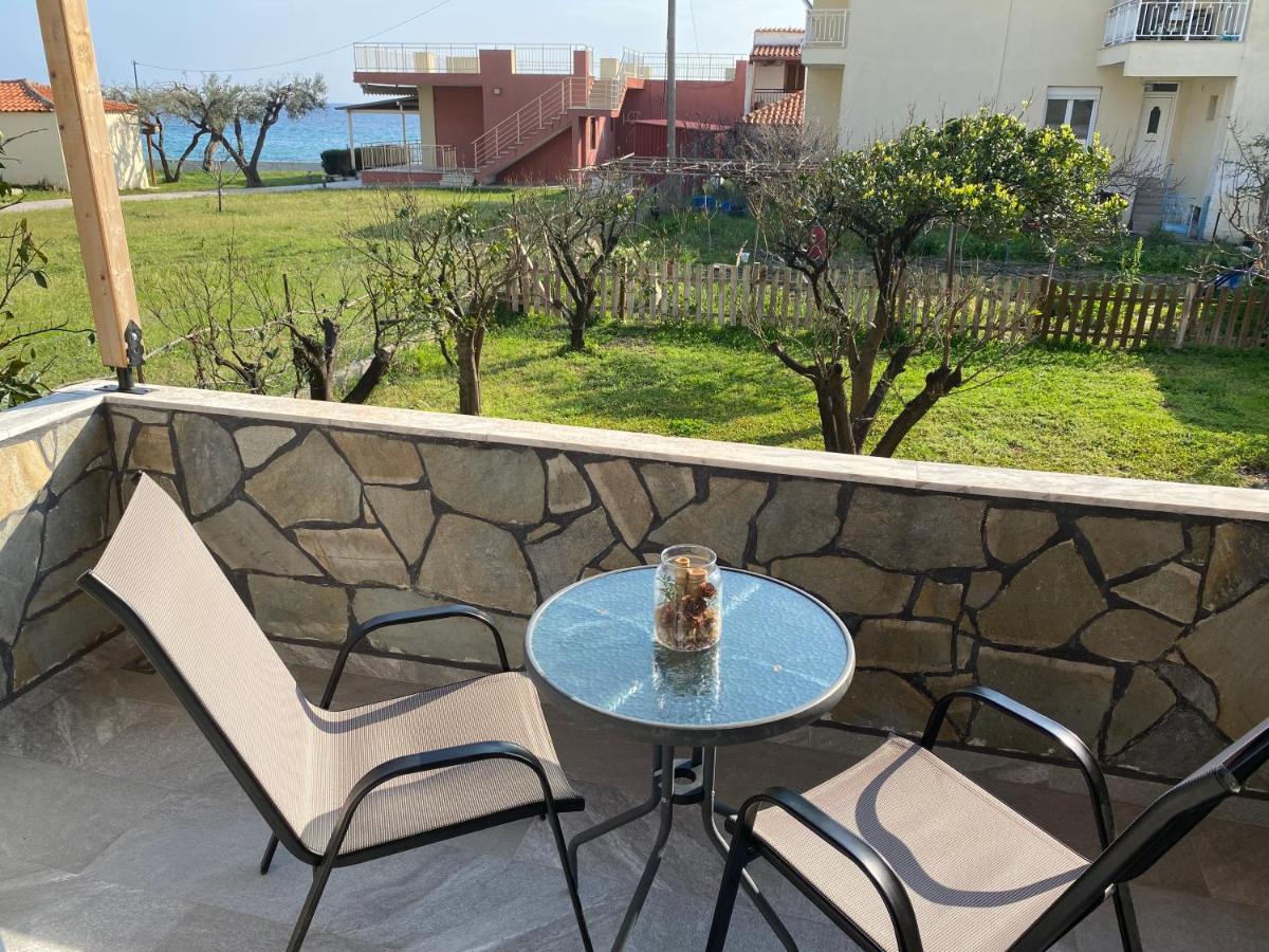 sofia guesthouse Nea Skioni Eksteriør billede