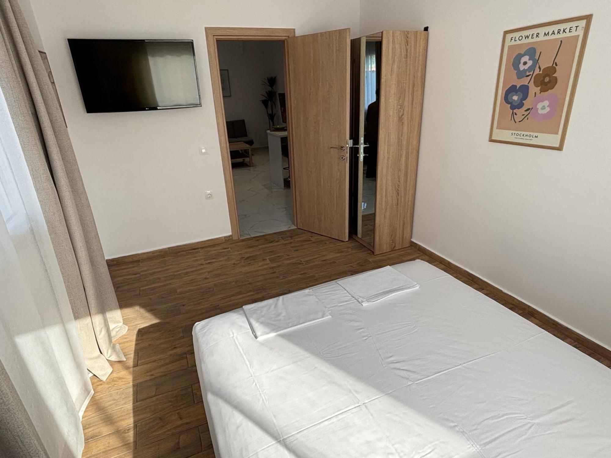sofia guesthouse Nea Skioni Eksteriør billede